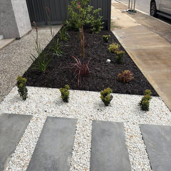 Coastal Stone 800 Steel Paving | Versawall with bullnose Garden Wall Charcoal | Rosewall Landscaping4