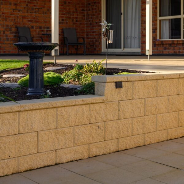 Easy Wall Blocks retaining wall | Southern Earth Landscaping1